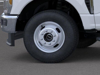 2026 Ford Super Duty F-350 DRW XL CHASSIS ONLY