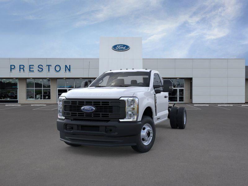 2026 Ford Super Duty F-350 DRW XL