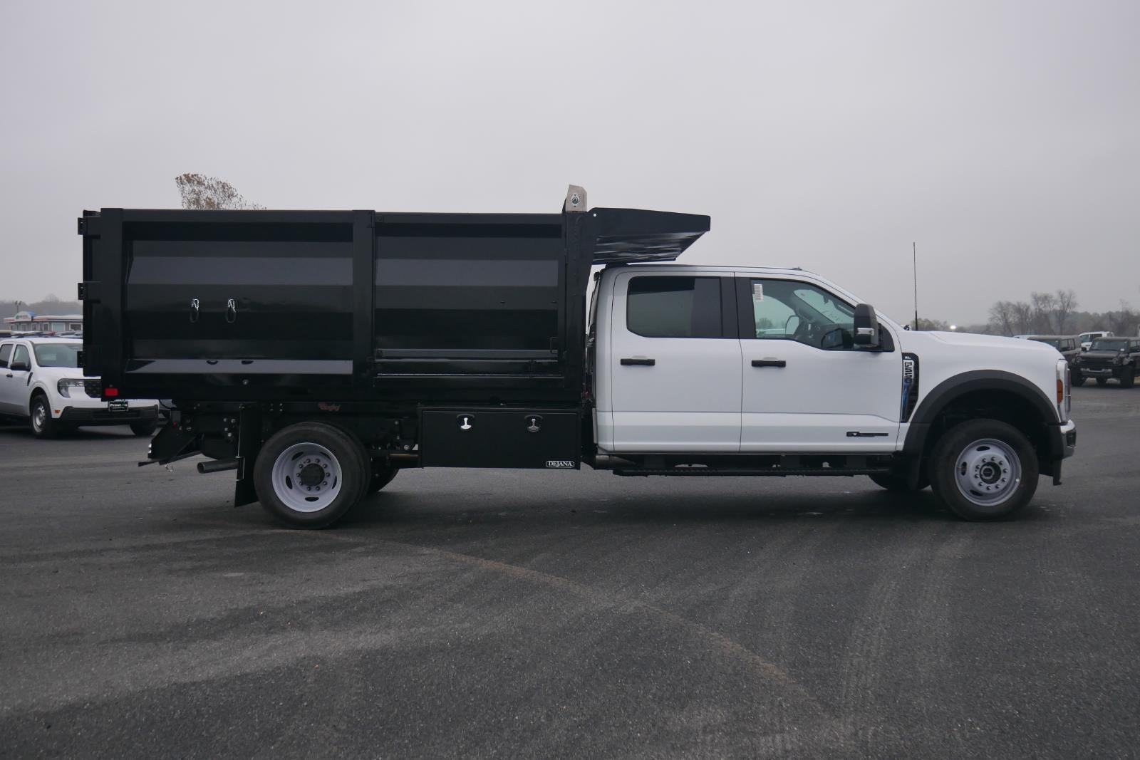 2026 Ford Super Duty F-550 DRW 12' RUGBY HEAVY DUTY LANDSCAPER, MAUNAL TARP, 48'" BARN DOORS, COMBO HITCH