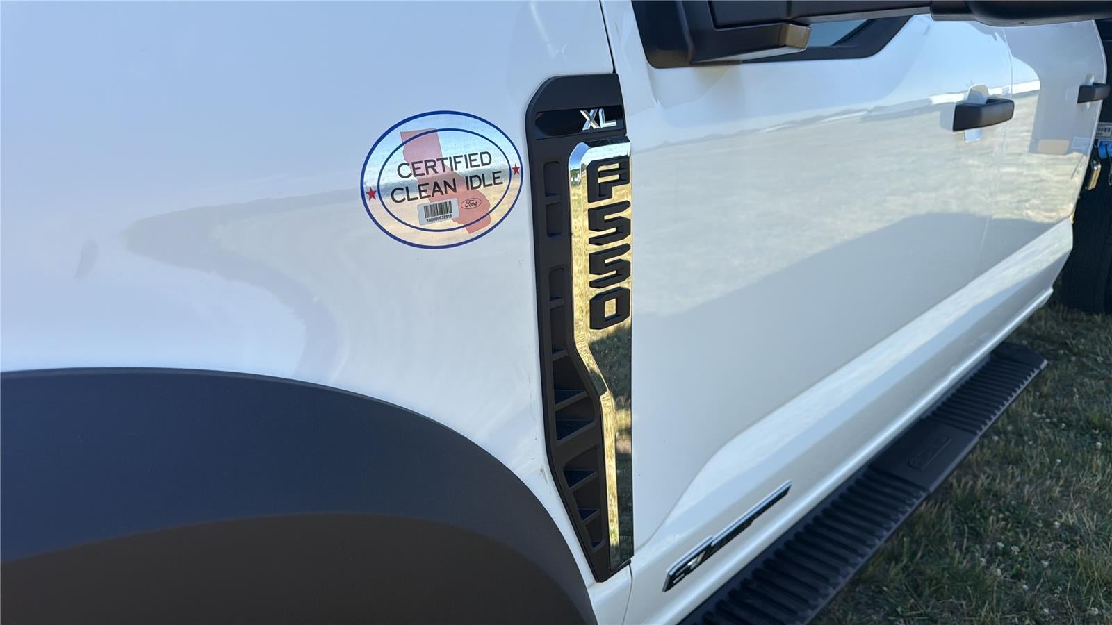 2026 Ford Super Duty F-550 DRW XL
