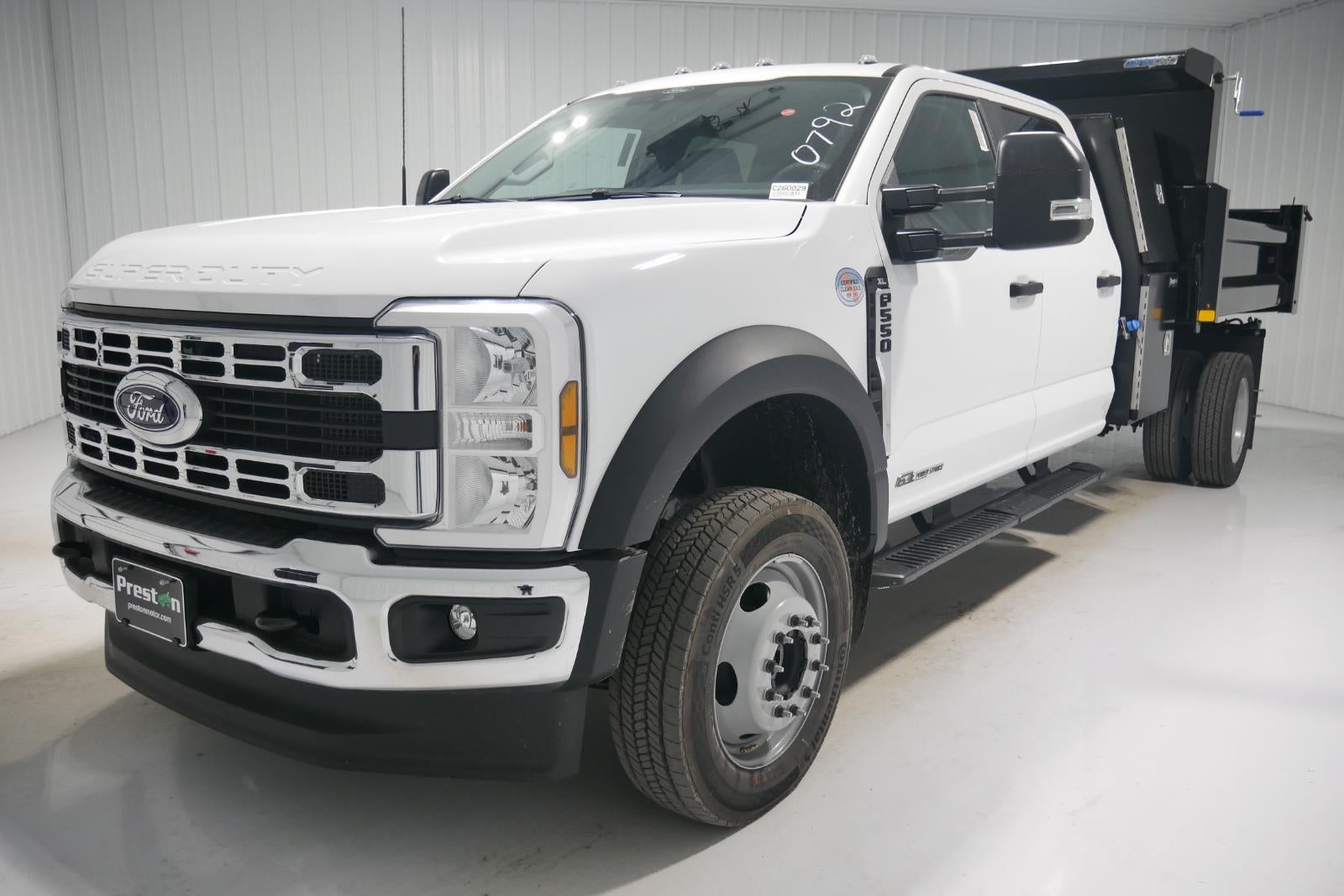 2026 Ford Super Duty F-550 DRW XL