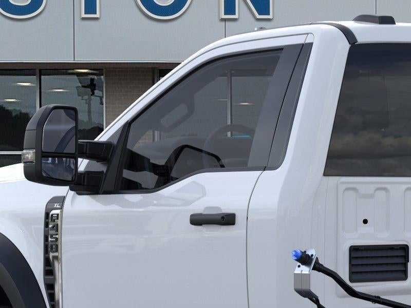 2025 Ford Super Duty F-450 DRW 11' KNAPHEIDE KUV KC ENCLOSED SERVICE BODY, 3 BOW LADDER RACK, HITCH