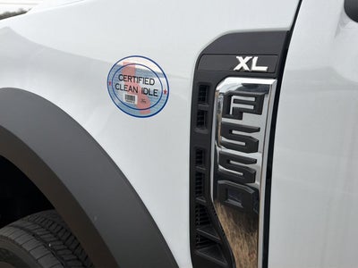 2025 Ford Super Duty F-550 DRW XL