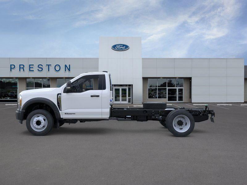 2025 Ford Super Duty F-550 DRW XL