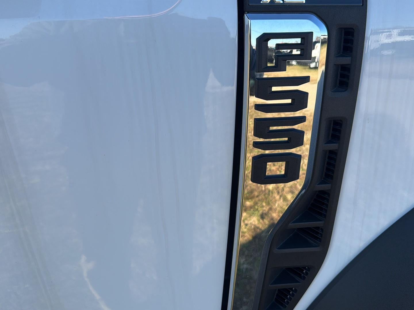 2024 Ford Super Duty F-550 DRW CHASSIS ONLY