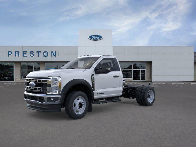 2025 Ford Super Duty F-550 DRW XL