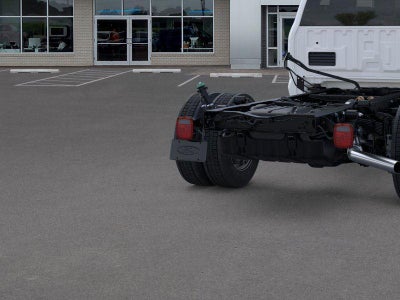 2025 Ford Super Duty F-550 DRW XL