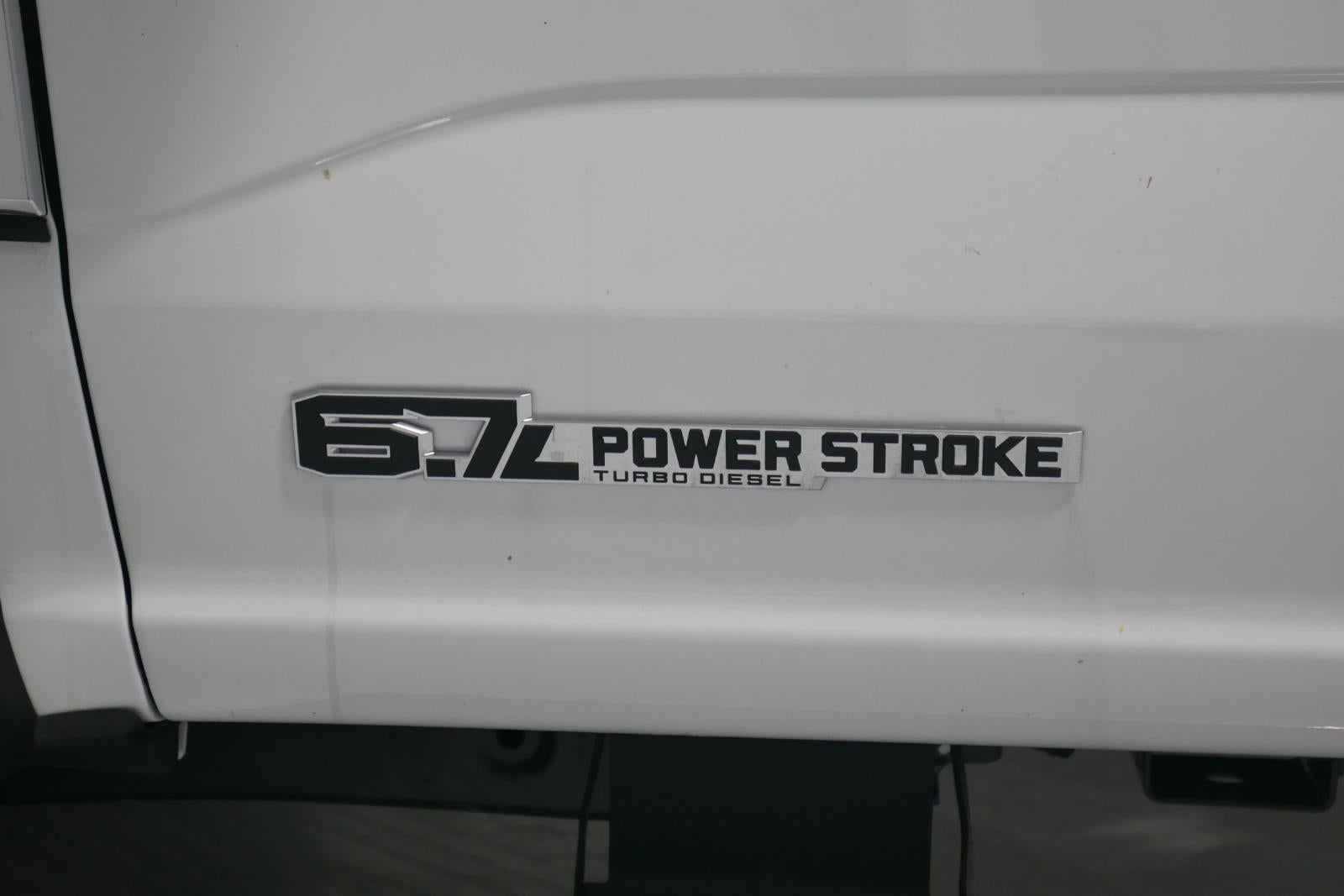 2024 Ford Super Duty F-550 DRW XLT CHASSIS ONLY