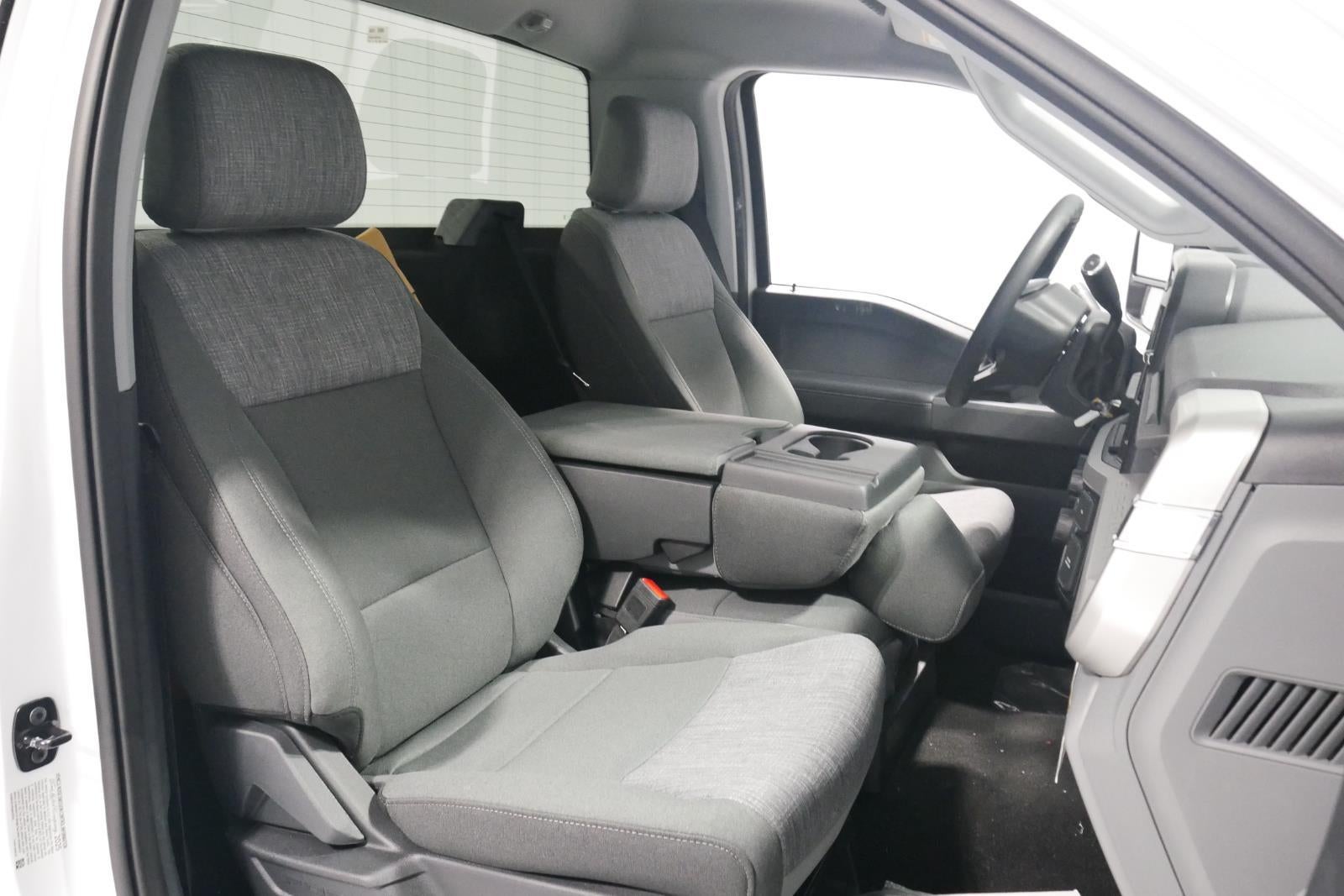 2024 Ford Super Duty F-550 DRW XLT CHASSIS ONLY