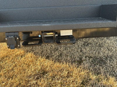 2026 Ford E-Series Cutaway 10' KNAPHEIDE KUV UTILITY VAN, MASTER LOCKING SYSTEM, CLASS V HITCH, 3 BOW LADDER RACK