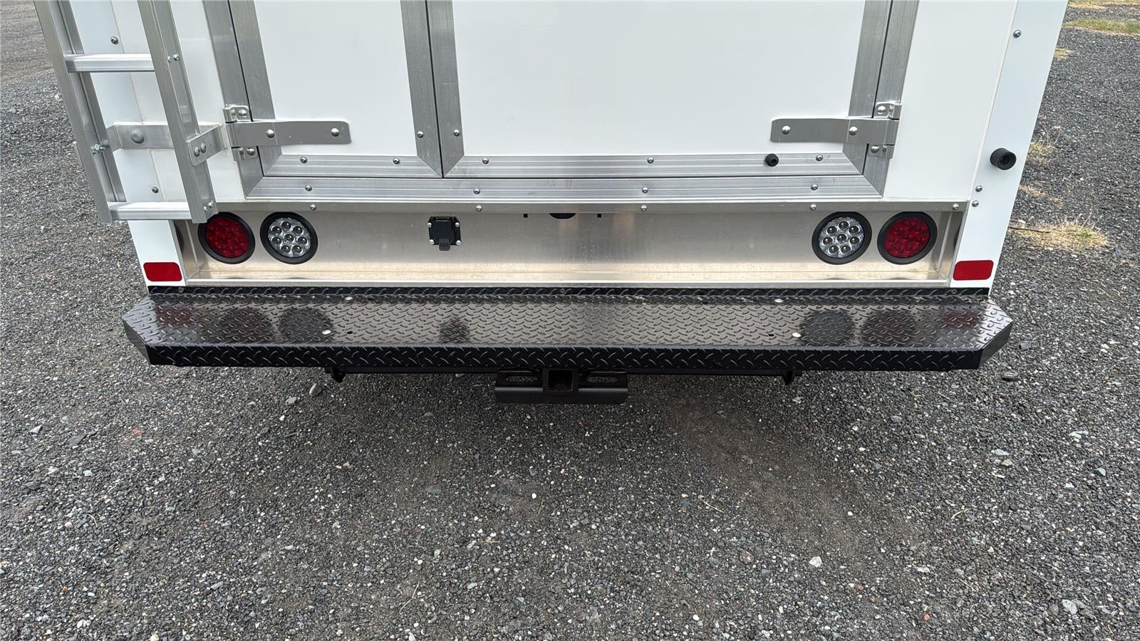 2027 Ford E-Series Cutaway E-350 SRW 138" WB