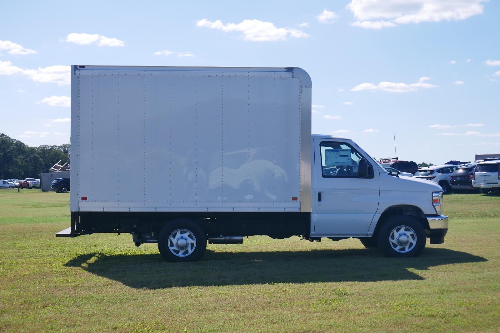 2025 Ford E-Series Cutaway 12' DEJANA DURA CUBE VAN BODY, ROLL UP