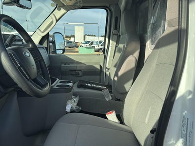 2026 Ford E-Series Cutaway 10' KNAPHEIDE KUV UTILITY VAN, MASTER LOCKING SYSTEM, CLASS V HITCH, 3 BOW LADDER RACK