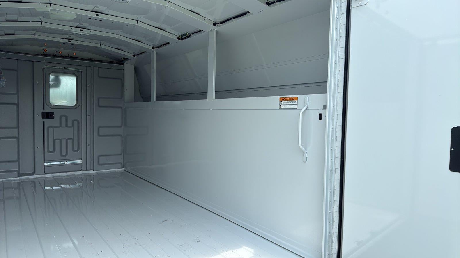 2027 Ford E-Series Cutaway 10' KNAPHEIDE KUV LOW ROOF ENCLOSED SERVICE BODY, MASTER LOCK SYSTEM, CLASS V HITCH, 3 BOW LADDER RACK
