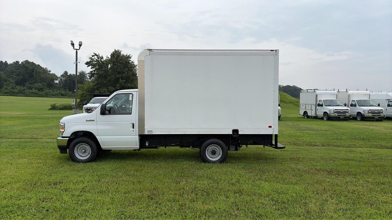 2027 Ford E-Series Cutaway 12' DURA-CUBE ALUMINUM VAN BODY, ROLL UP DOOR