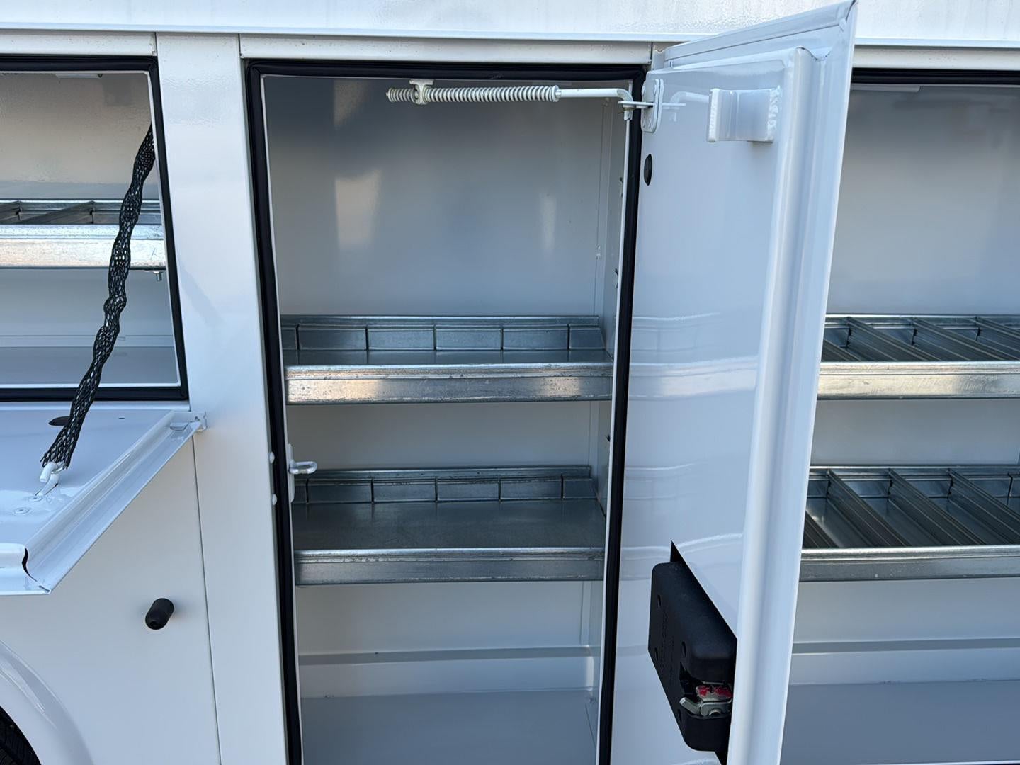 2026 Ford E-Series Cutaway Base