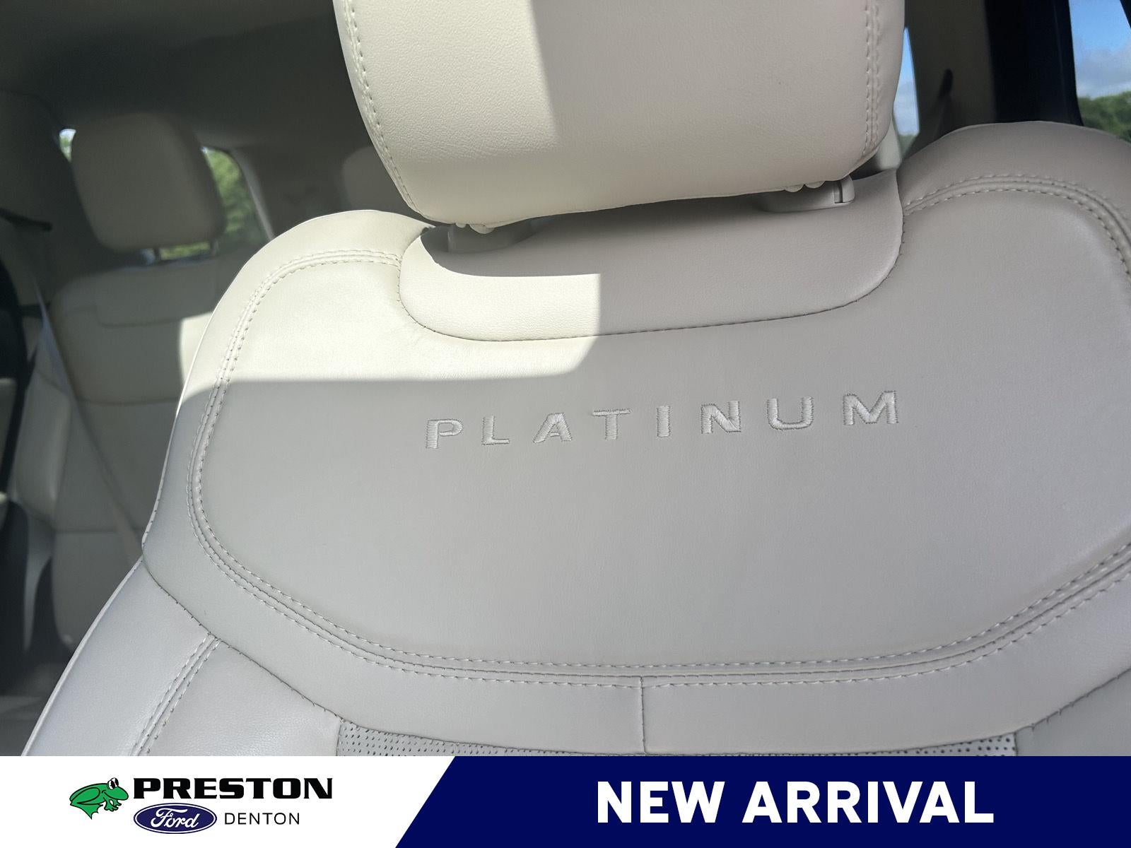 2021 Ford Explorer Platinum - Photo 14