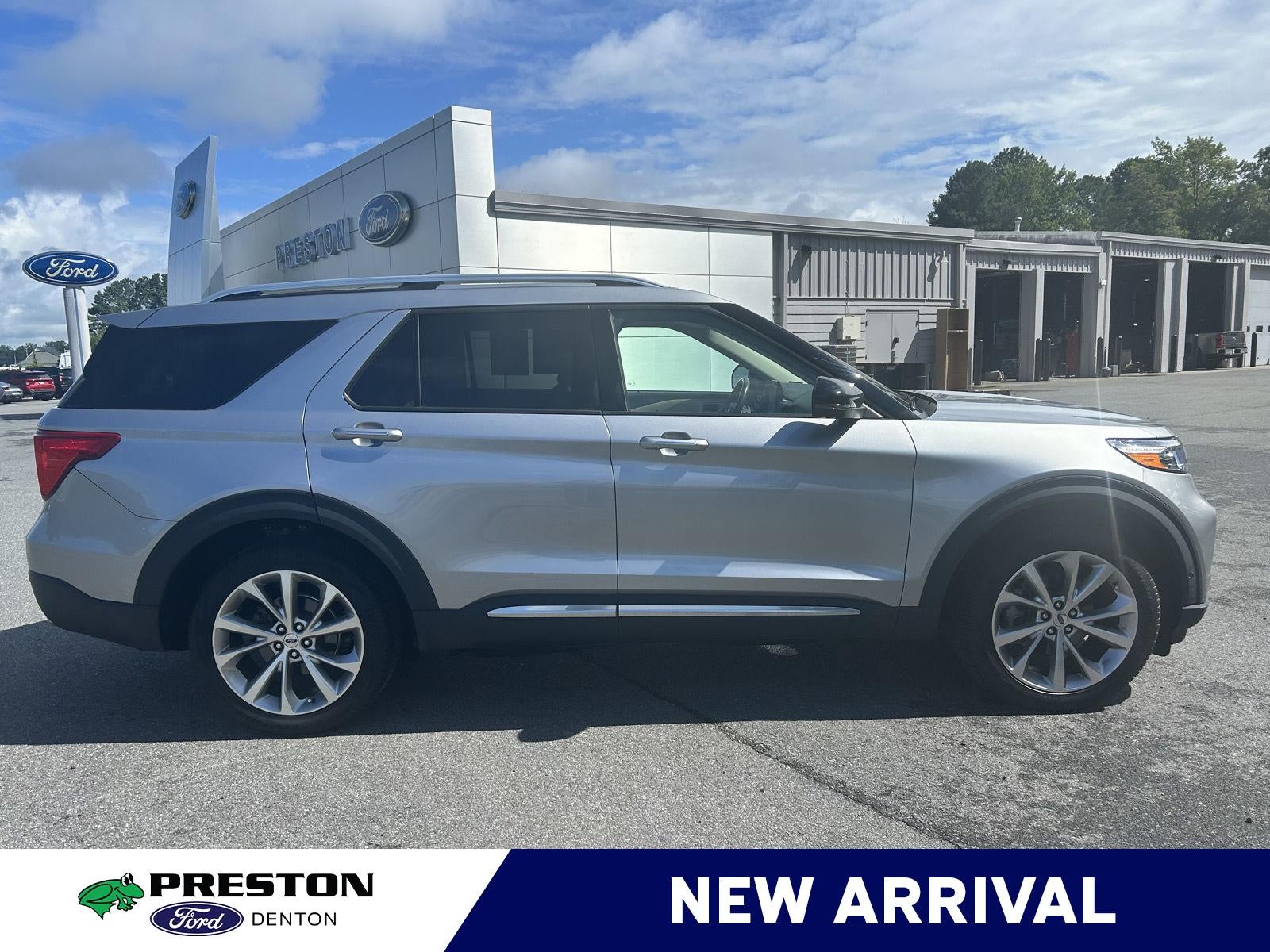 2021 Ford Explorer Platinum - Photo 9
