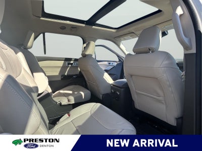 2023 Ford Explorer Platinum