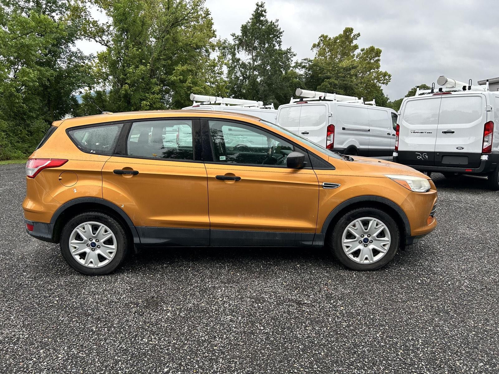 2016 Ford Escape S