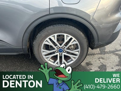 2022 Ford ESCAPE SEL