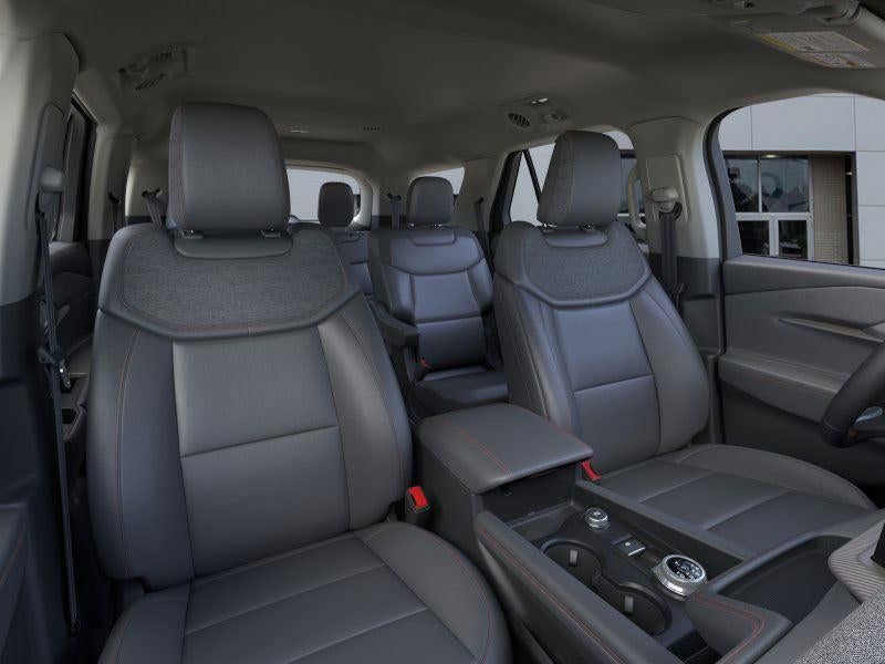 2026 Ford Explorer Xlt