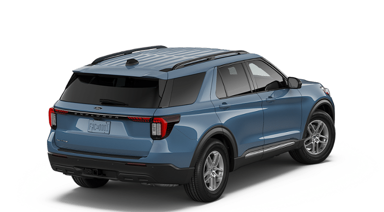 2026 Ford Explorer Xlt
