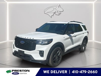 2025 Ford Explorer ST-Line