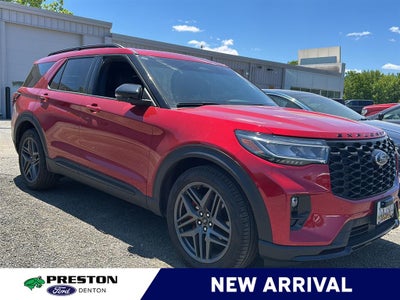 2025 Ford Explorer ST