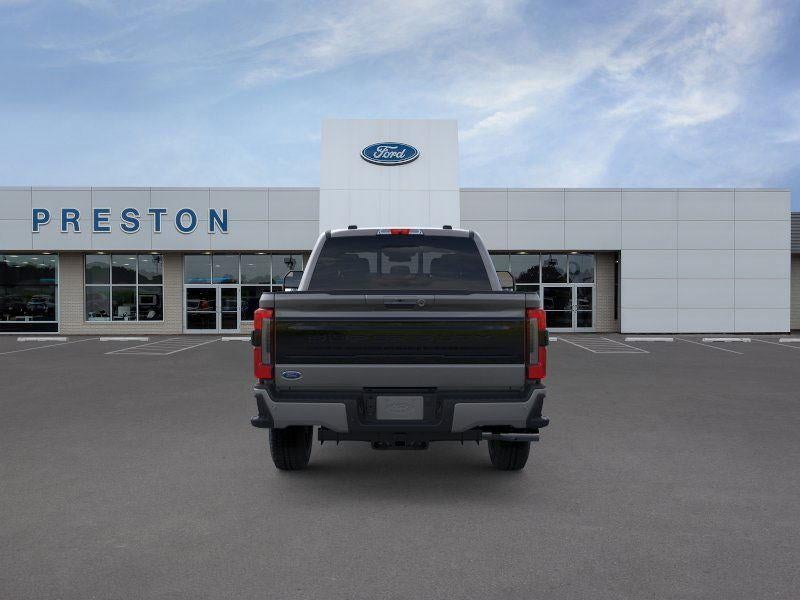 2025 Ford Super Duty F-250 Platinum