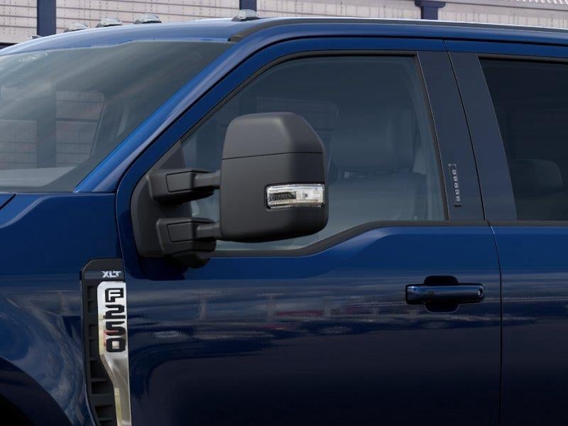 2027 Ford Super Duty F-250 XLT