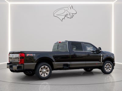 2027 Ford Super Duty F-350 King Ranch