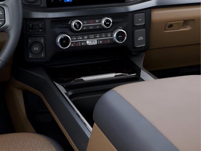2027 Ford Super Duty F-350 Lariat