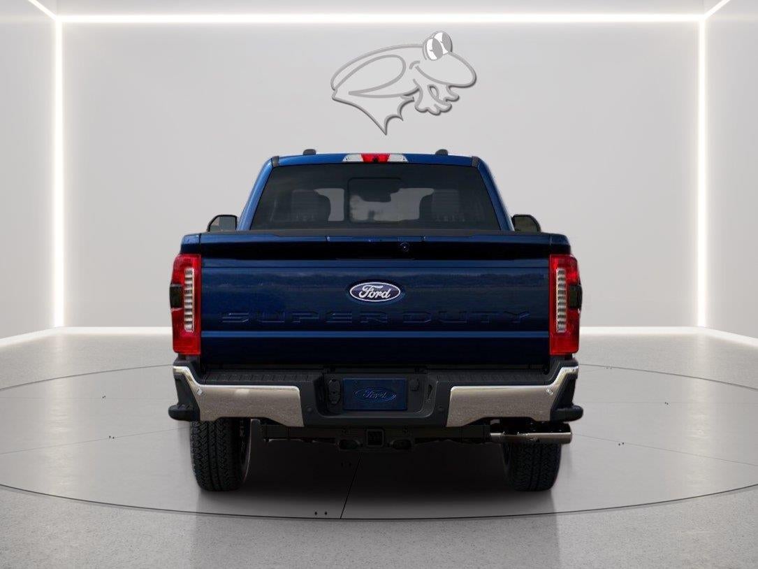 2027 Ford Super Duty F-350 Lariat