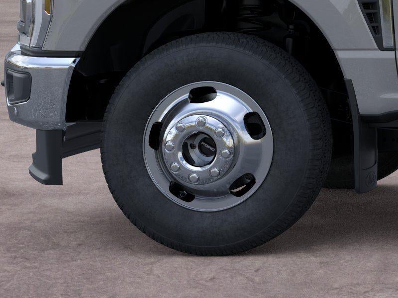 2026 Ford Super Duty F-350 DRW Lariat