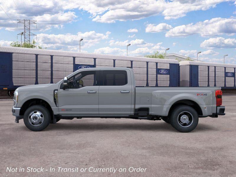 2026 Ford Super Duty F-350 DRW Lariat