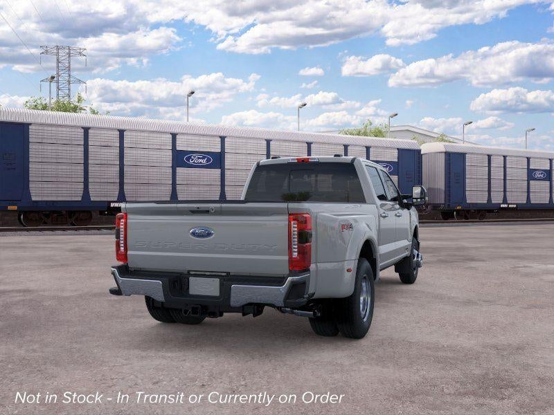 2026 Ford Super Duty F-350 DRW Lariat