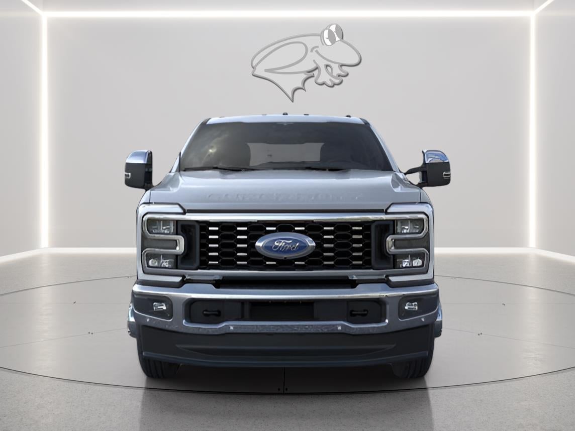 2026 Ford Super Duty F-350 DRW Lariat