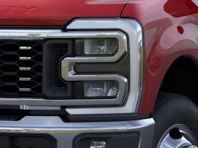 2026 Ford Super Duty F-350 DRW Lariat