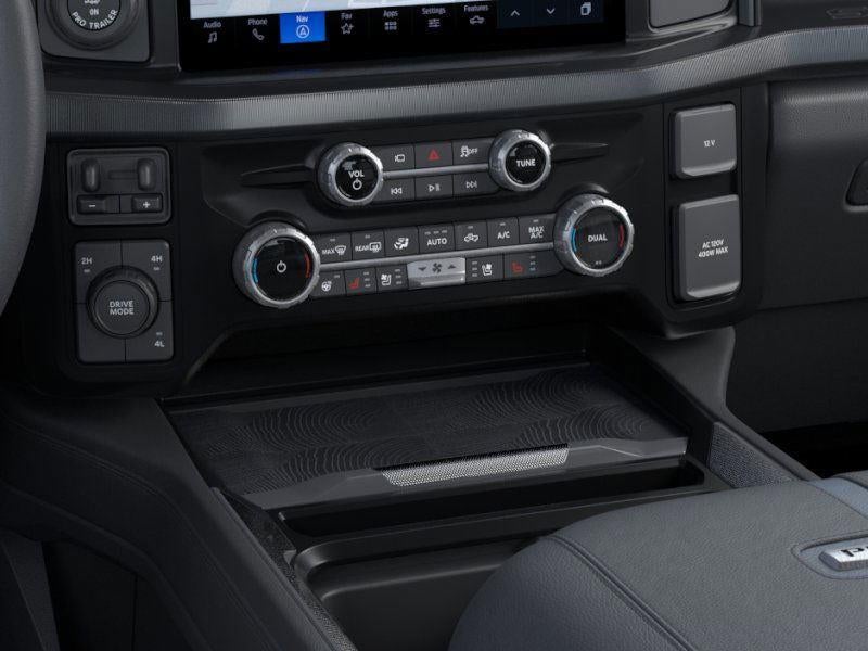 2025 Ford Super Duty F-350 DRW Platinum