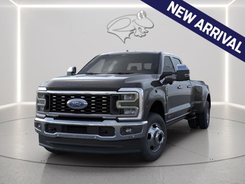 2026 Ford Super Duty F-350 DRW LARIAT