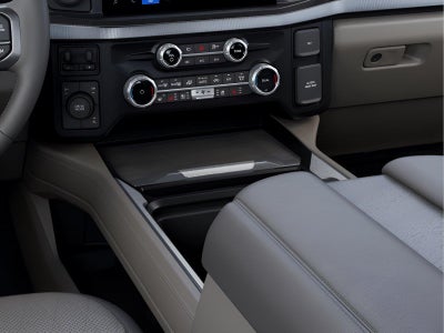 2027 Ford Super Duty F-450 DRW Platinum