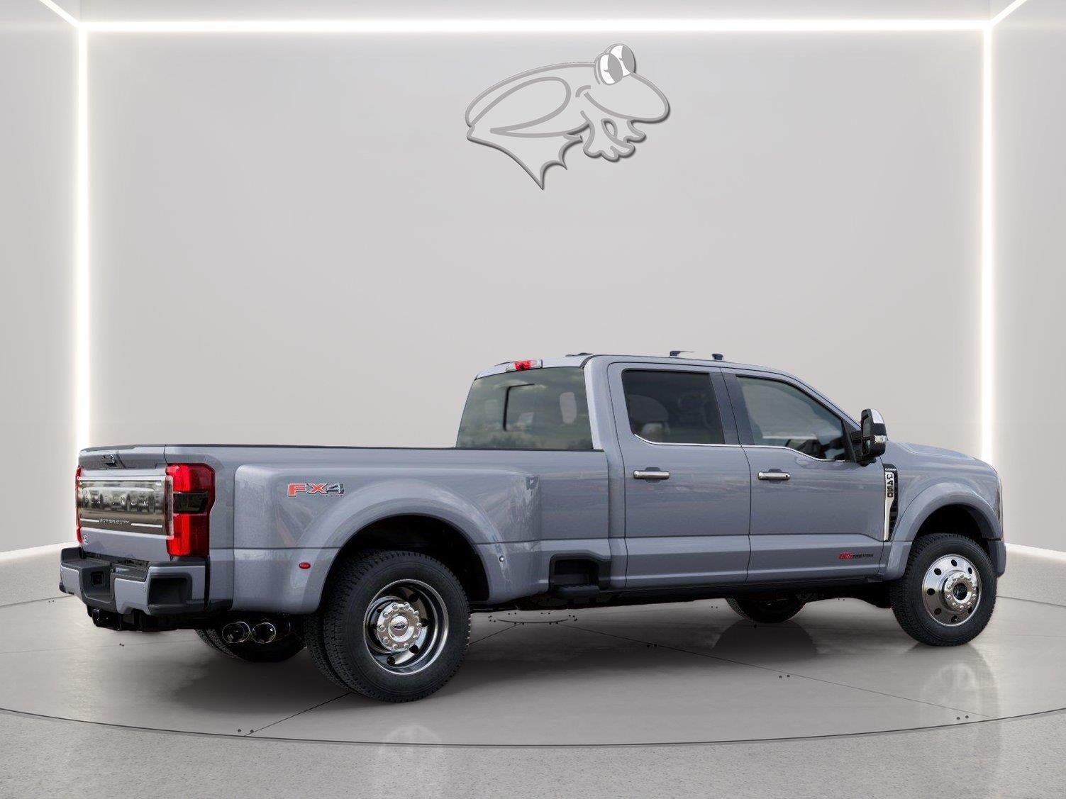 2027 Ford Super Duty F-450 DRW Platinum