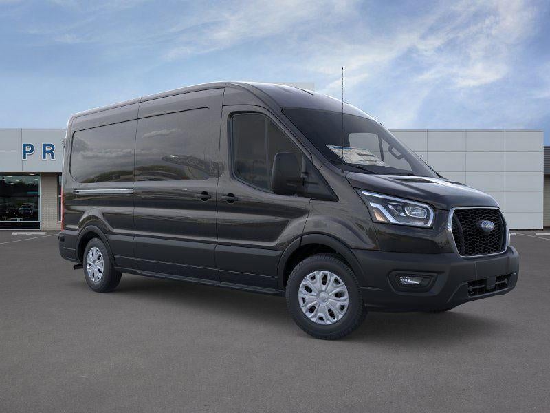 2025 Ford Transit Cargo Van T-250 148" Med Rf 9070 GVWR RWD