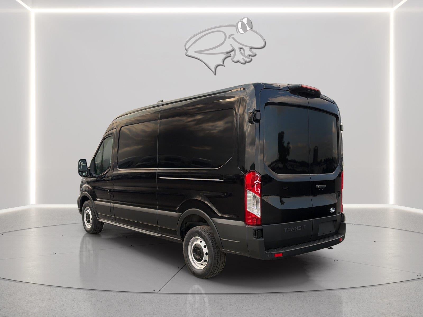 2027 Ford Transit Cargo Van T-250 148" Med Rf 9150 GVWR RWD
