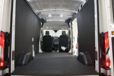 2026 Ford Transit Cargo Van T-250 148" Med Rf 9150 GVWR RWD