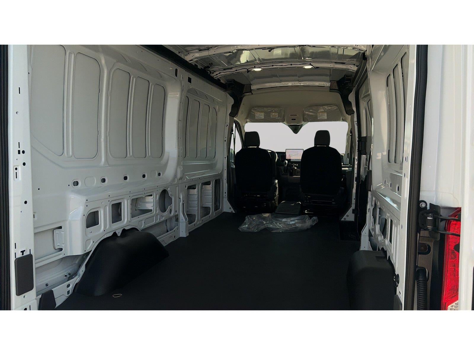 2027 Ford Transit Cargo Van T-250 148" Med Rf 9150 GVWR RWD