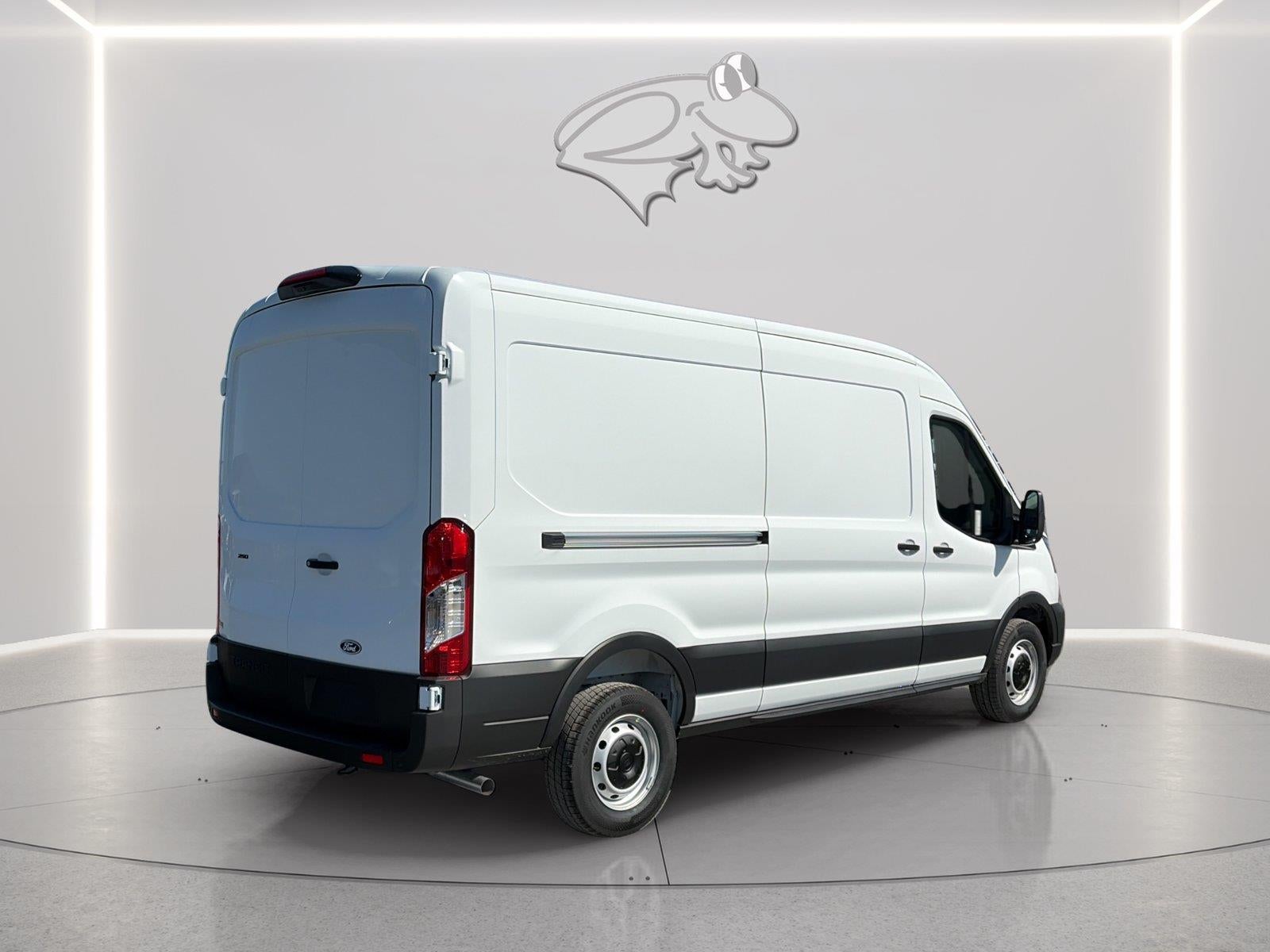 2027 Ford Transit Cargo Van T-250 148" Med Rf 9150 GVWR RWD