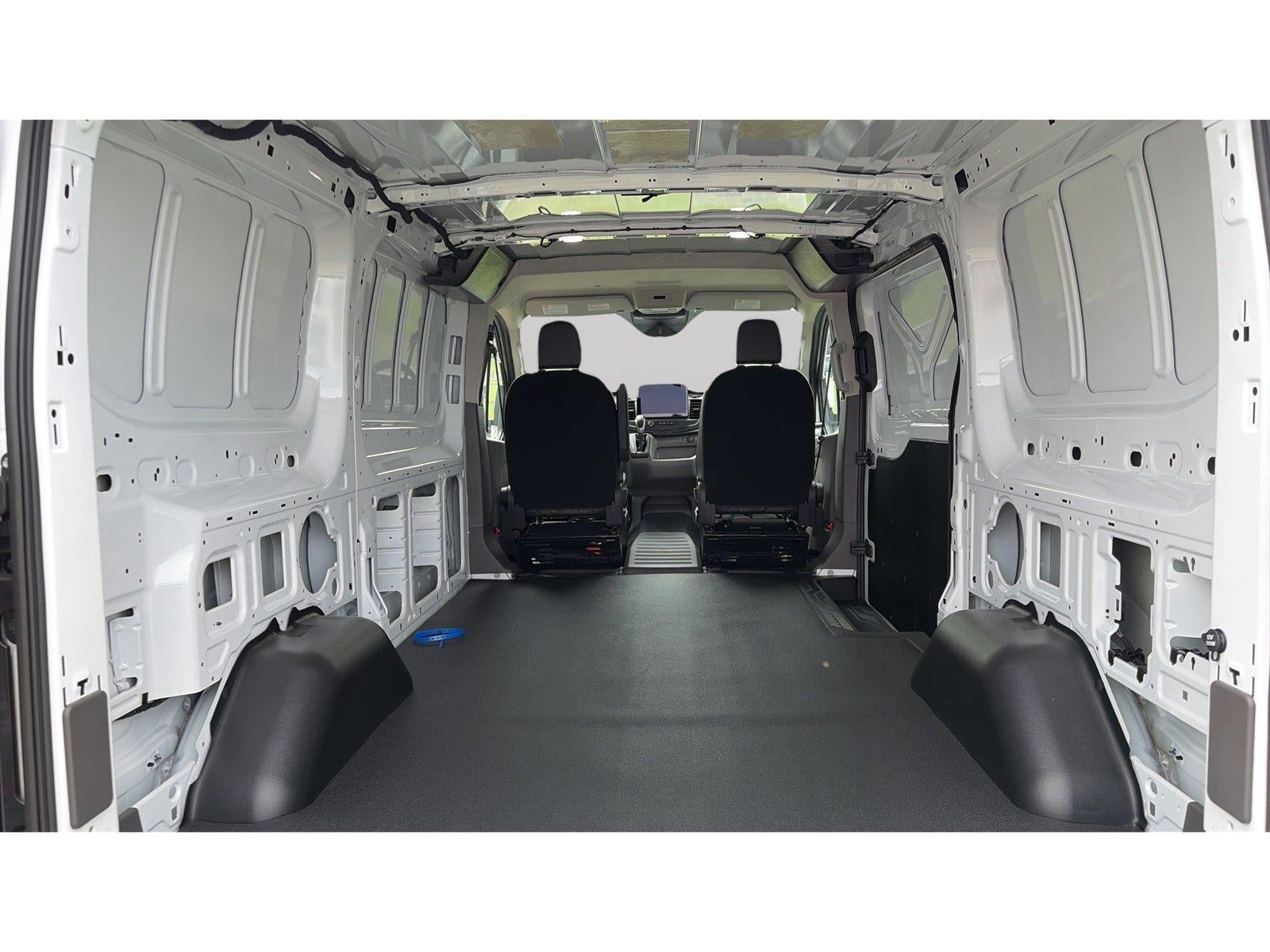 2026 Ford Transit Cargo Van T-250 130" Low Rf 9150 GVWR RWD
