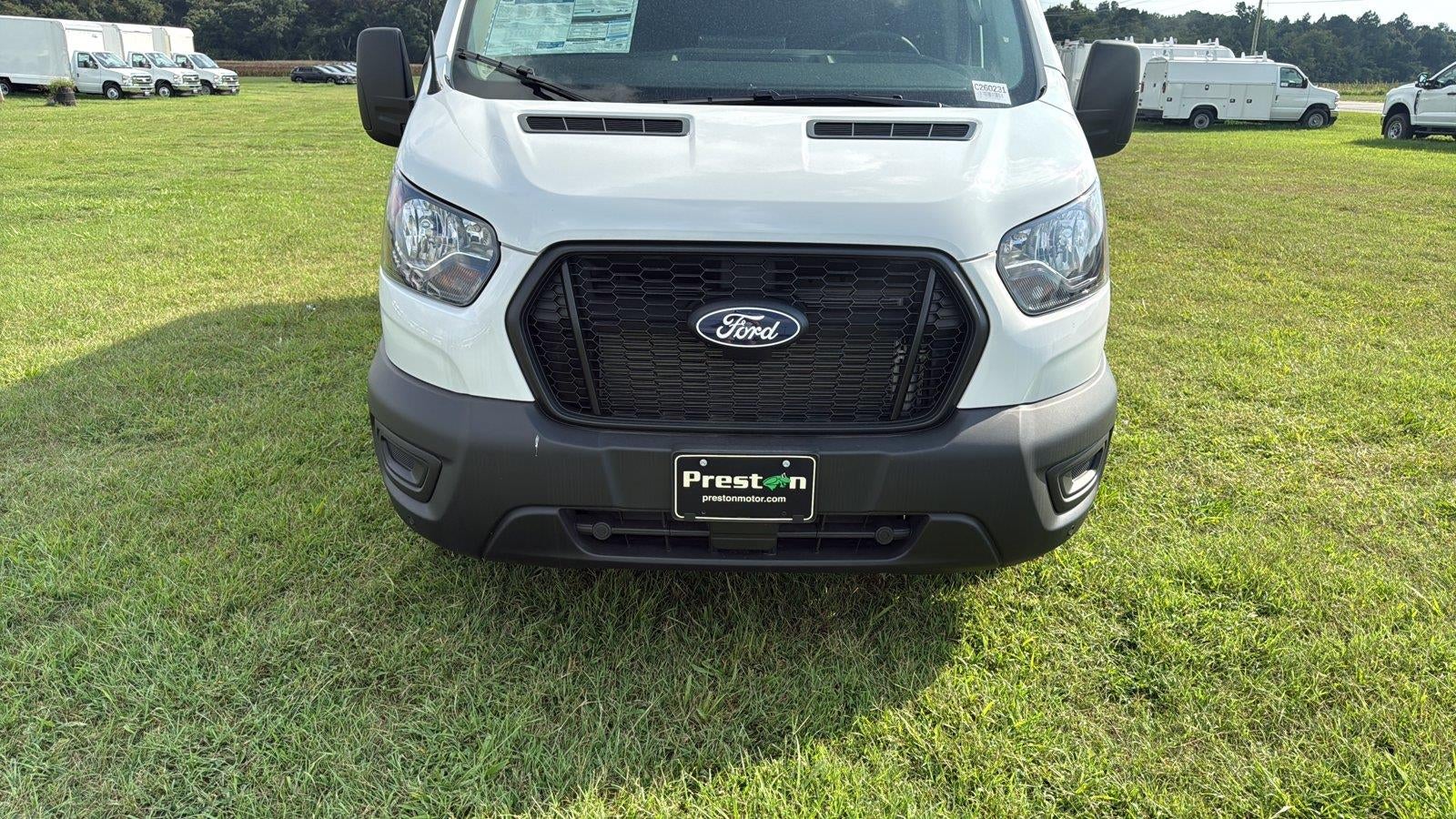 2026 Ford Transit Cargo Van T-250 130" Low Rf 9150 GVWR RWD